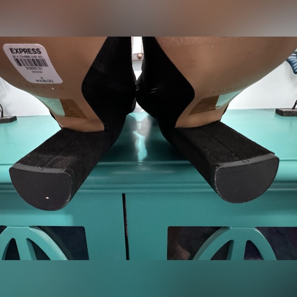 Black Stretch Over The Knee Boots( size 7) Never Been worn!! - Picture 7 of 8